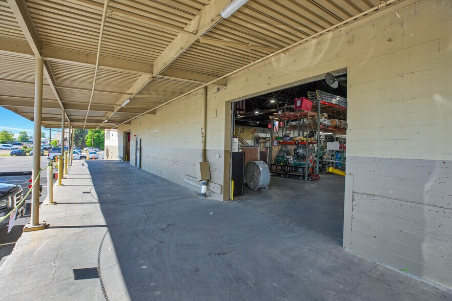 More Photos Of 1425 McGilchrist St SE, Salem Warehouse For Lease