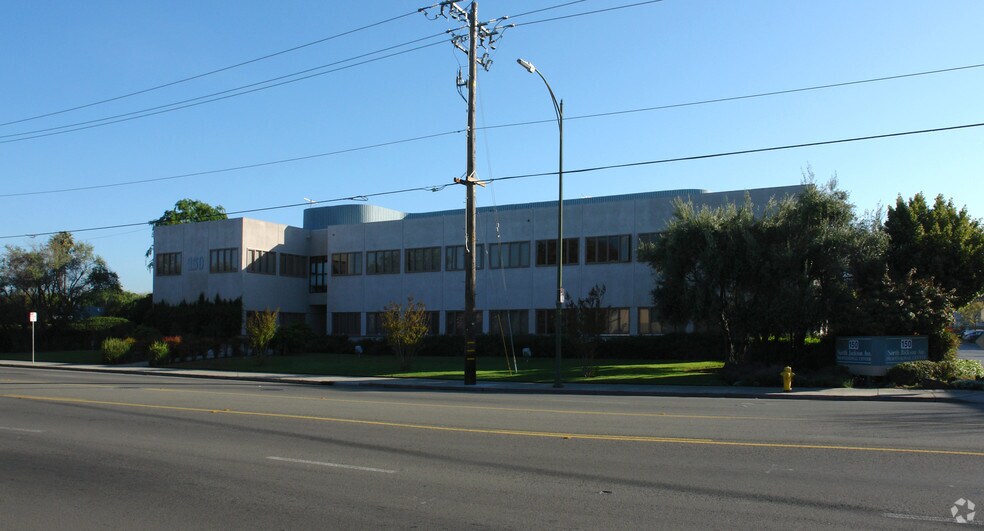 More Photos Of 150 N Jackson Ave, San Jose Medical For Sale