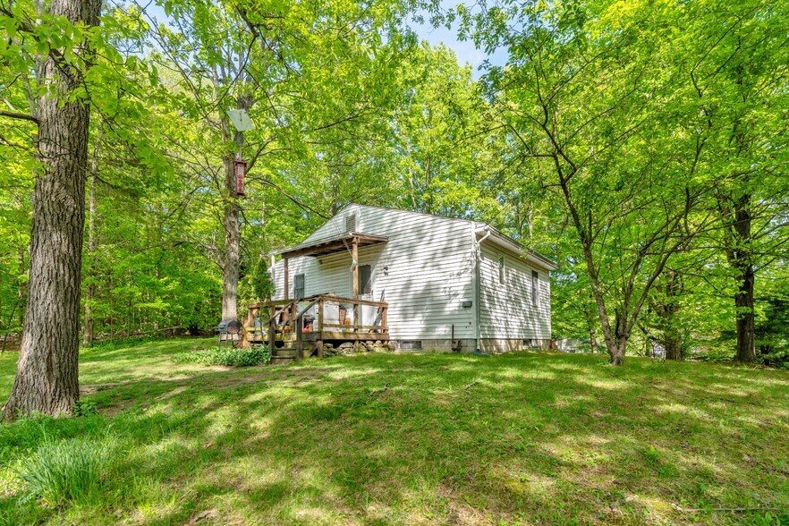 More Photos Of 420 Crescent Ave, Highland Apartments For Sale