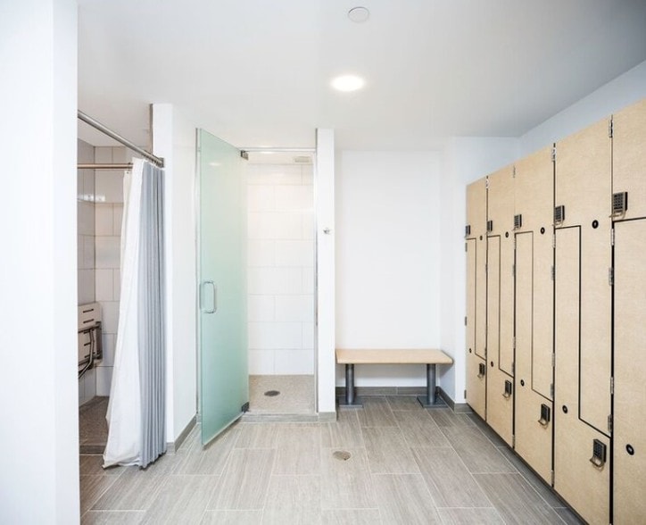 More Photos Of 1401 K St NW, Washington Office For Lease