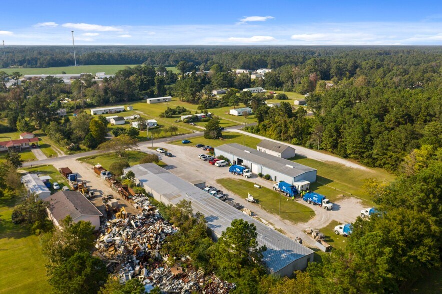 More Photos Of 120 Leslie Ln, Swansboro Industrial For Sale