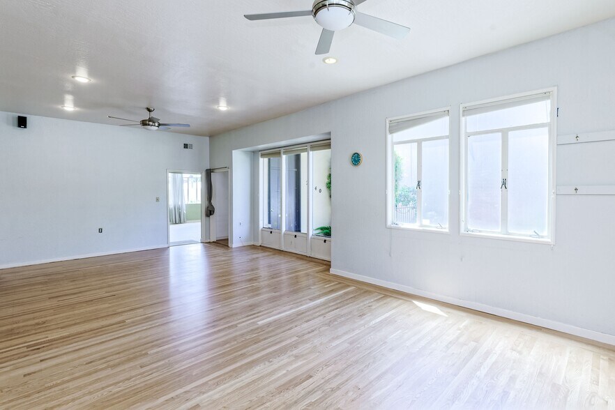 More Photos Of 2944 Webster St, Oakland Office For Sale