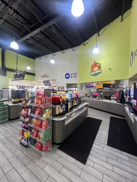 More Photos Of 1780 N Major Dr, Beaumont Storefront For Sale
