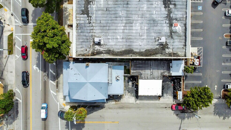 More Photos Of 1818 NW 17th Ave, Miami Freestanding For Lease