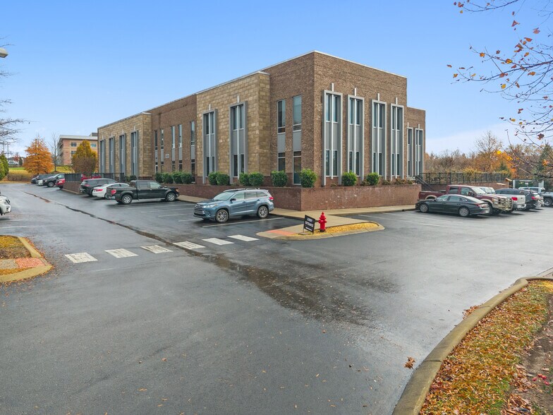 More Photos Of 2179 Edward Curd Ln, Franklin Loft Creative Space For Sale