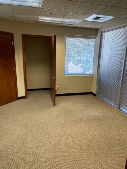 More Photos Of 4230 Kiernan Ave, Modesto Research And Development For Lease