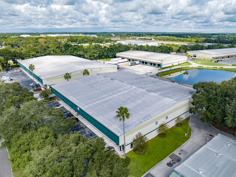 More Photos Of 5725 New Tampa Hwy, Lakeland Warehouse For Lease