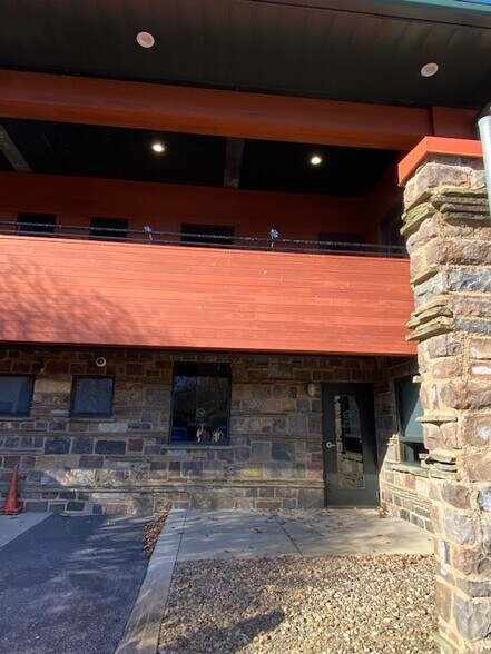 More Photos Of 120 Radnor Rd, State College Office For Sale