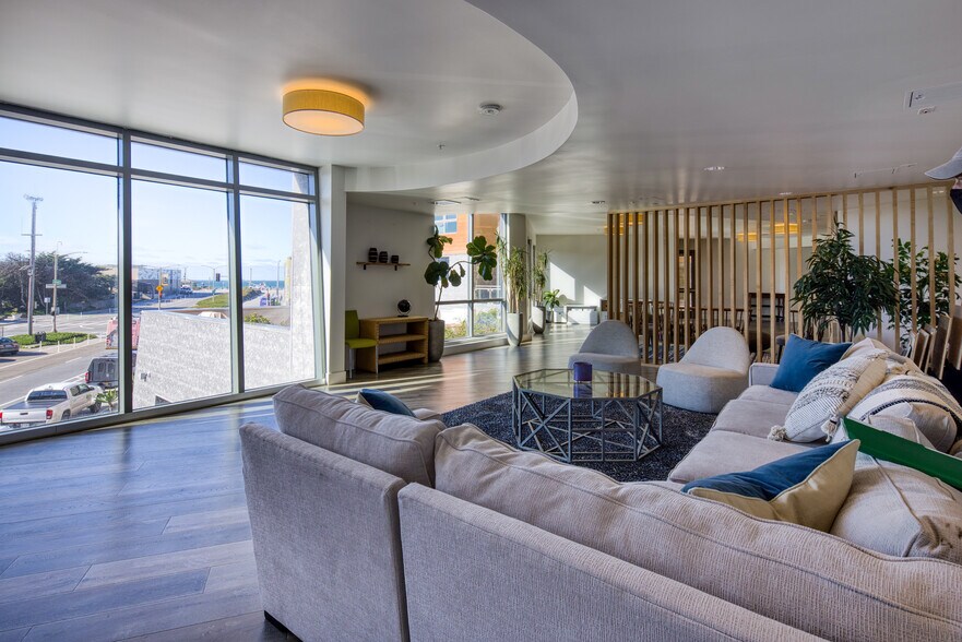 More Photos Of 3535 Wawona St, San Francisco Apartments For Sale