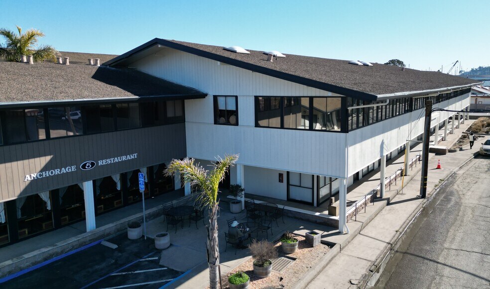 More Photos Of 475 Gate Five Rd, Sausalito Loft Creative Space For Lease