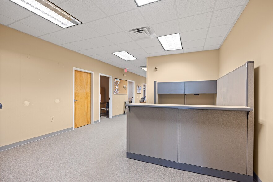 More Photos Of 160 Willbrook Blvd, Pawleys Island Office For Lease