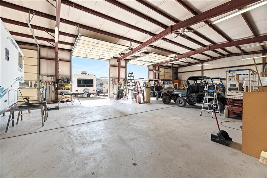 More Photos Of 11932 SW US Highway 54, Augusta Trailer Camper Park For Sale