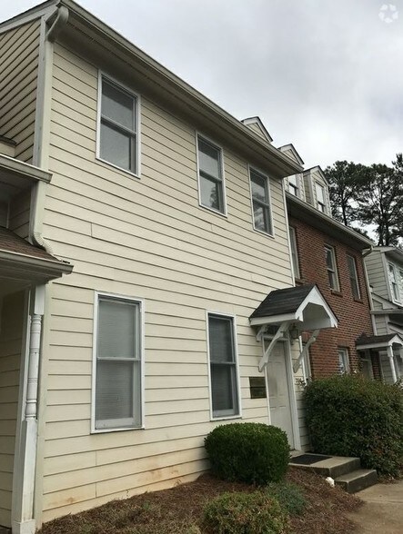 More Photos Of 205 Jamestown Sq, Columbia Office For Lease