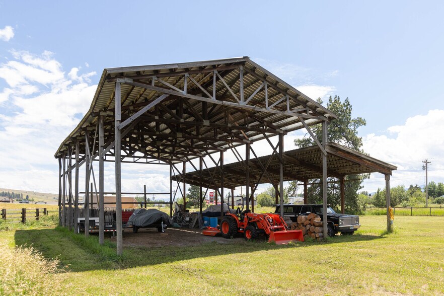 More Photos Of 17000 Beckwith Street, Frenchtown Land For Sale