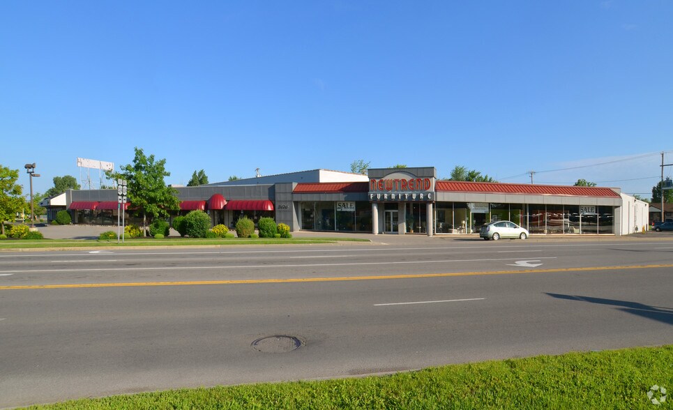 More Photos Of 3622-3636 Sheridan Dr, Amherst Unknown For Lease