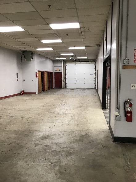 More Photos Of 20 Crescent St, Stamford Warehouse For Sale