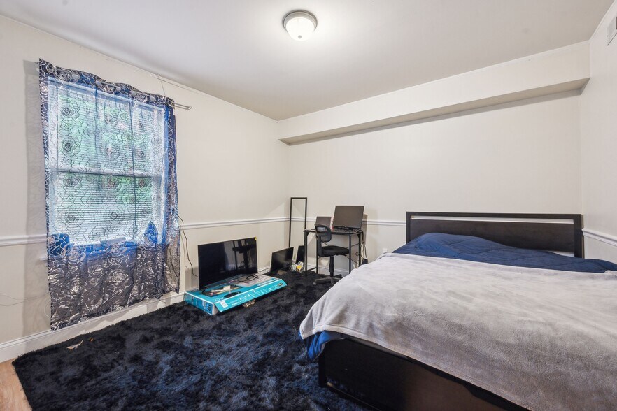 More Photos Of , Philadelphia Multifamily For Sale