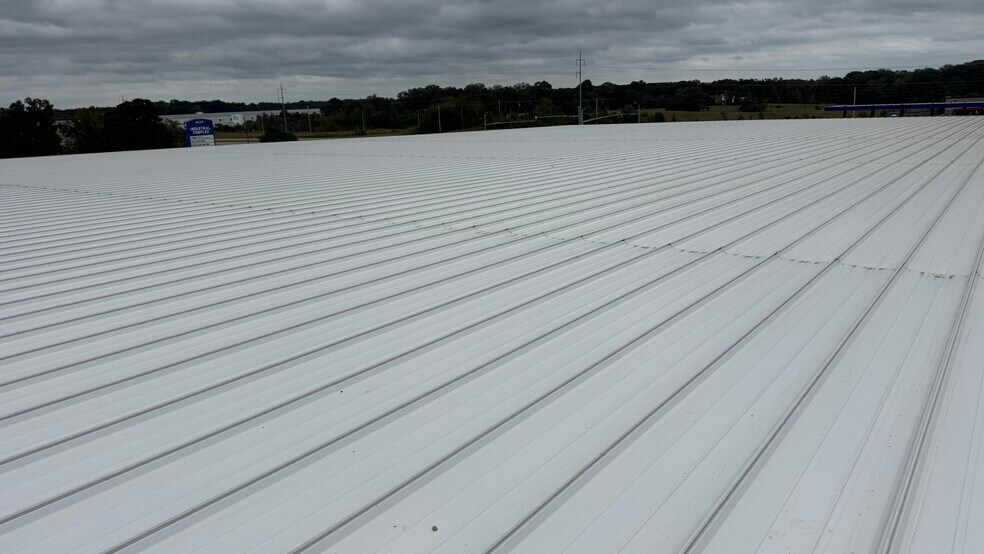 More Photos Of 17 Tab Way, Baldwyn Warehouse For Lease