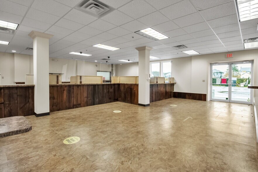 More Photos Of 2-85 Bristol Ln, Ellicottville General Retail For Lease