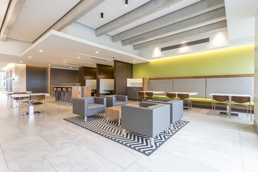 More Photos Of 800 Waterford Way, Miami Office For Lease