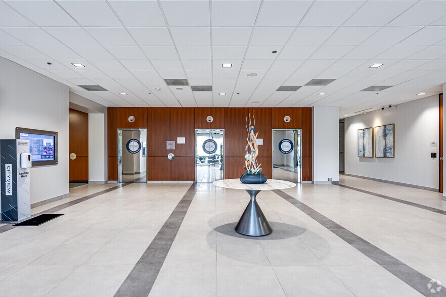 More Photos Of 1255 W 15th St, Plano Unknown For Lease