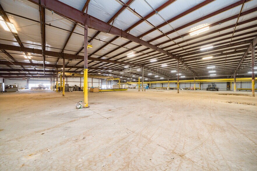 More Photos Of 1620 W 7th St, Owensboro Warehouse For Lease