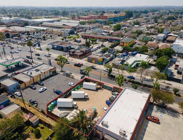 More Photos Of 235 E Manchester, Los Angeles Land For Sale