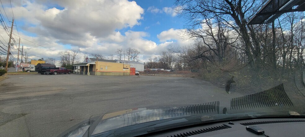 More Photos Of 610 Jersey Ave, New Brunswick Freestanding For Lease