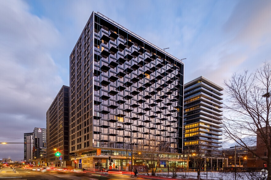 More Photos Of 225 Rue Young, Montréal Apartments For Lease