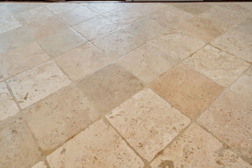 More Photos Of 137 Stockton St, Hightstown Flex For Sale