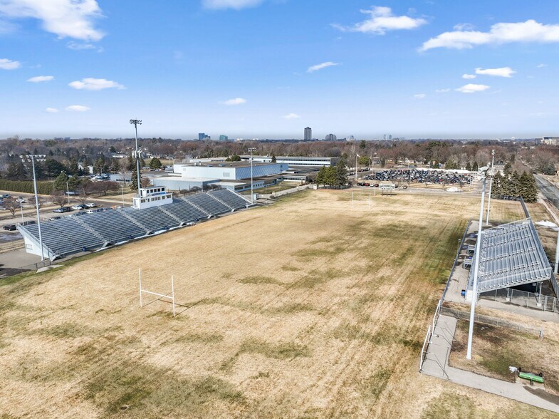 More Photos Of 8900 Queen S ave, Bloomington Land For Sale