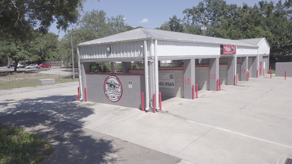 Primary Photo Of 11250 E Dr Martin Luther King Jr Blvd, Seffner Carwash For Sale