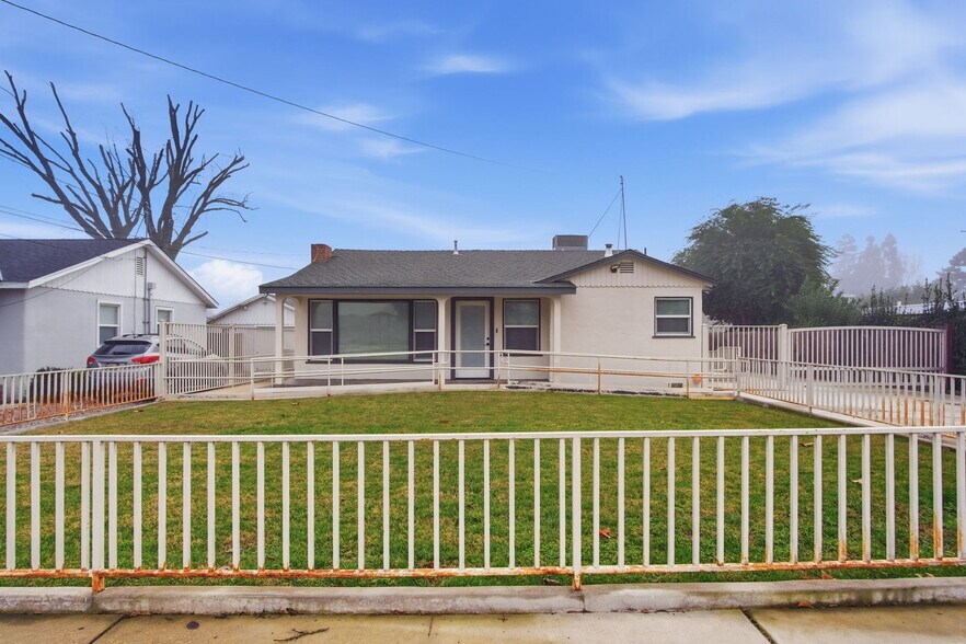 More Photos Of 2250 Colorado Ave, Turlock Healthcare For Sale