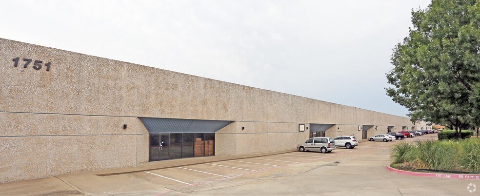 Primary Photo Of 1751 Hurd Dr, Irving Distribution For Lease
