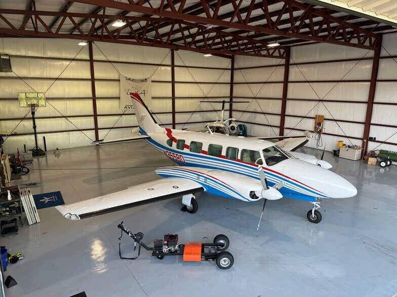 More Photos Of 265 Fruit St, Mansfield Airport For Sale