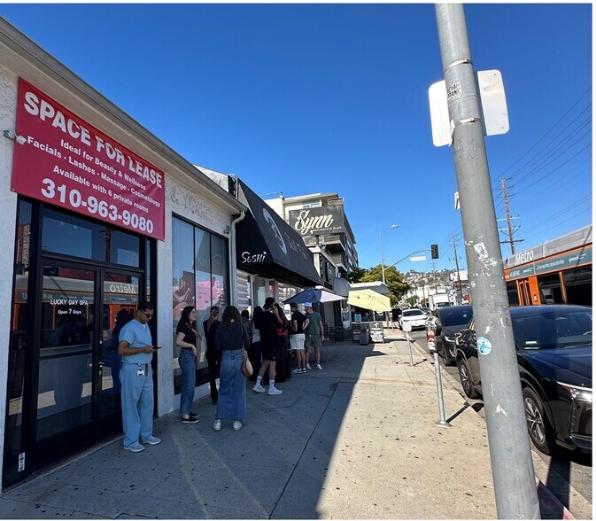 More Photos Of 337-355 N La Cienega Blvd, Los Angeles Storefront For Lease