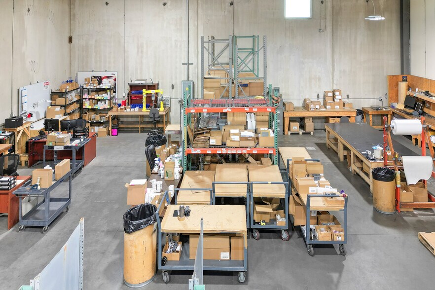 More Photos Of 1211 Atchison Ct, Castle Rock Manufacturing For Sale