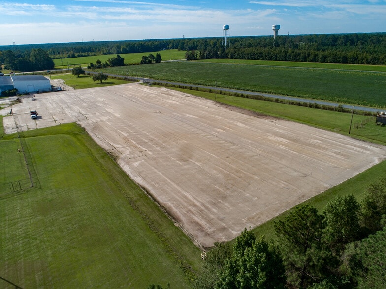 More Photos Of 18631 NC Highway 71, Lumber Bridge Industrial For Sale