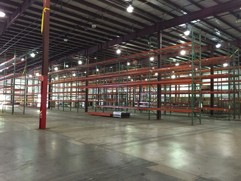 More Photos Of 500 Grant Ave, East Butler Manufacturing For Lease
