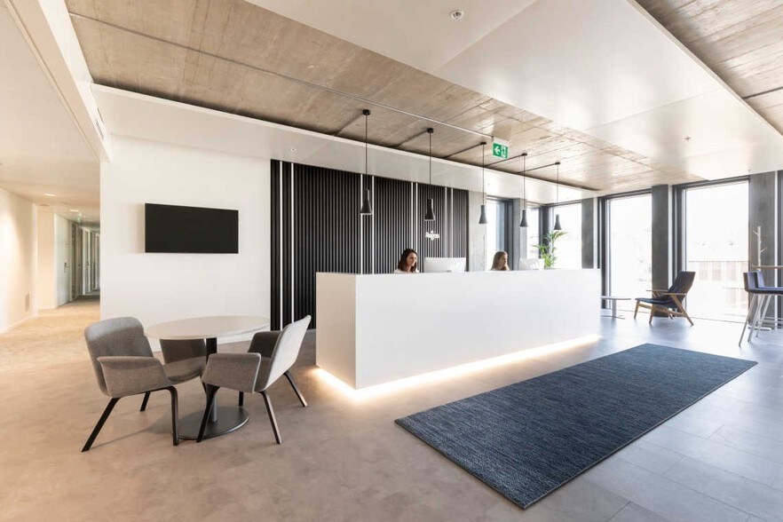 More Photos Of 3350 Virginia St, Coconut Grove Office For Lease