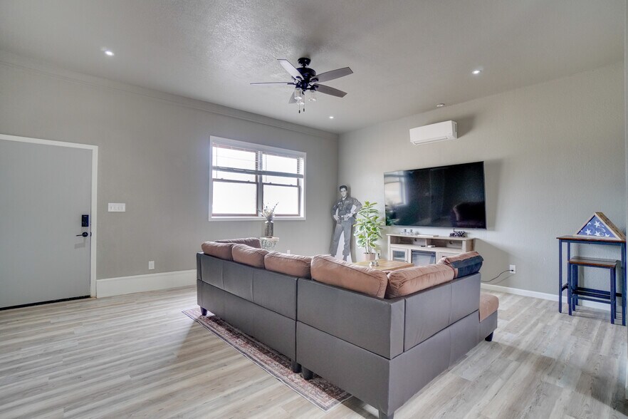 More Photos Of 7421 Terry St, Fort Smith Specialty For Sale