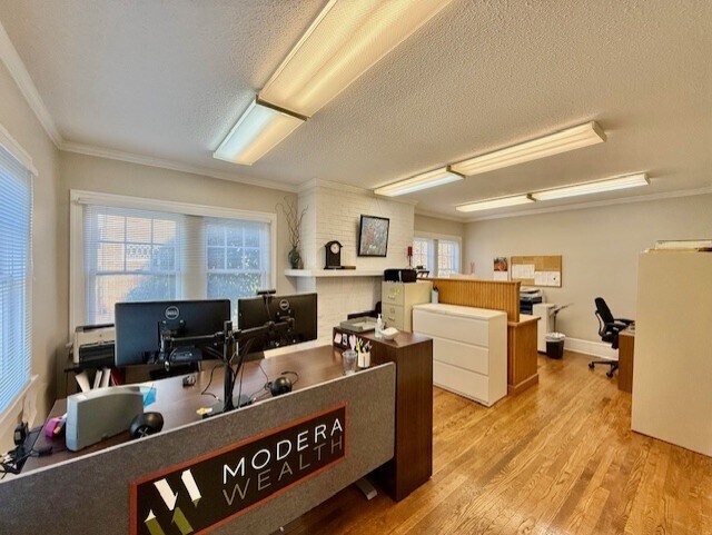 More Photos Of 85 Peachtree Rd, Asheville Office For Sale