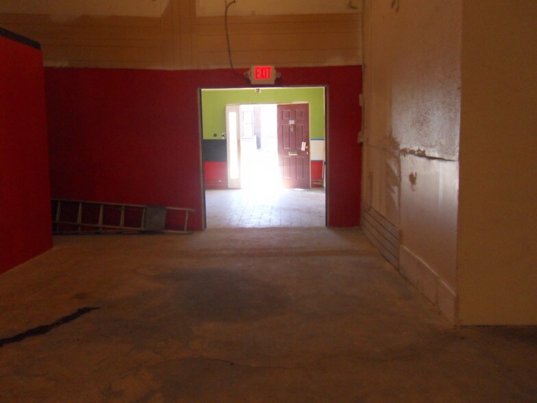 More Photos Of 4101-4121 Reisterstown Rd, Baltimore Freestanding For Sale