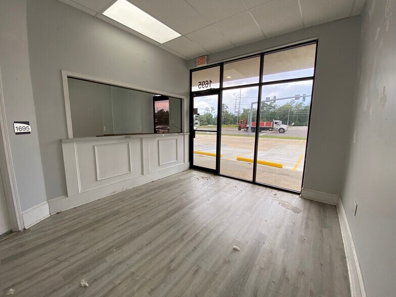 More Photos Of 1675 Highway 190, Mandeville Unknown For Lease