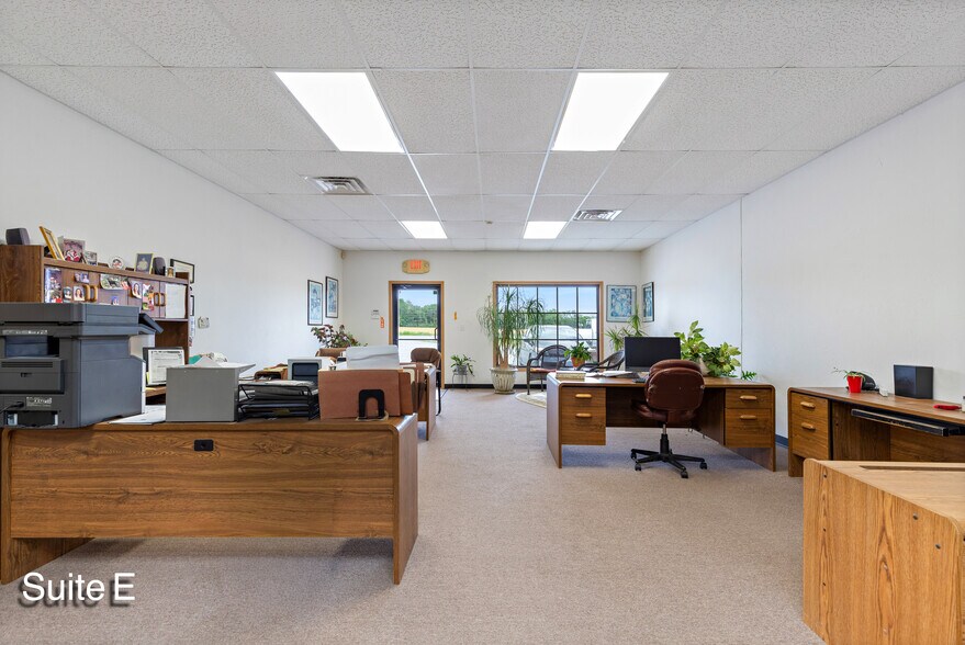 More Photos Of 19275 125 Hwy, Fairland General Retail For Sale