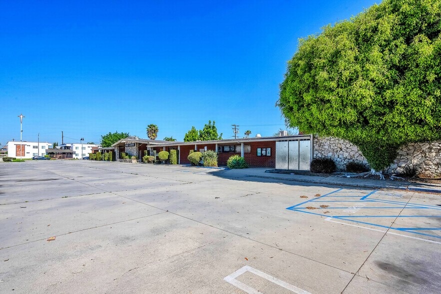 More Photos Of 7707 Florence Ave, Downey Religious Facility For Sale