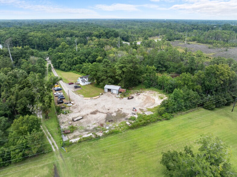 More Photos Of 5757 Ogeechee Rd, Savannah Flex For Lease