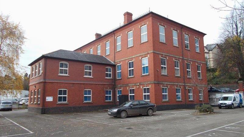 More Photos Of 12 Devon Pl, Newport Office For Lease