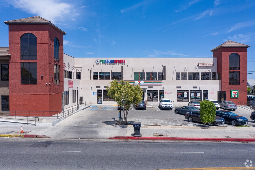 More Photos Of 5318 S Vermont Ave, Los Angeles Storefront Retail Office For Lease
