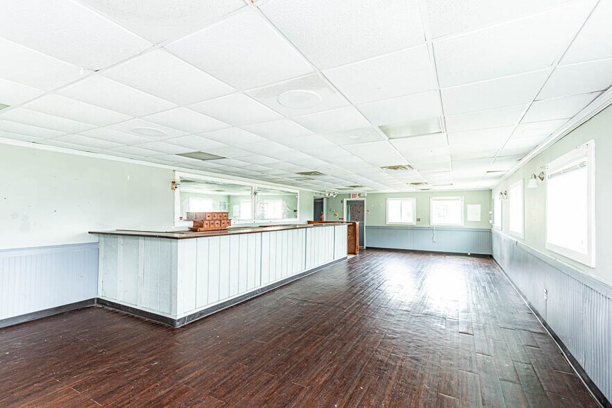 More Photos Of 19379 Beaver Dam Rd, Beaverdam Restaurant For Sale
